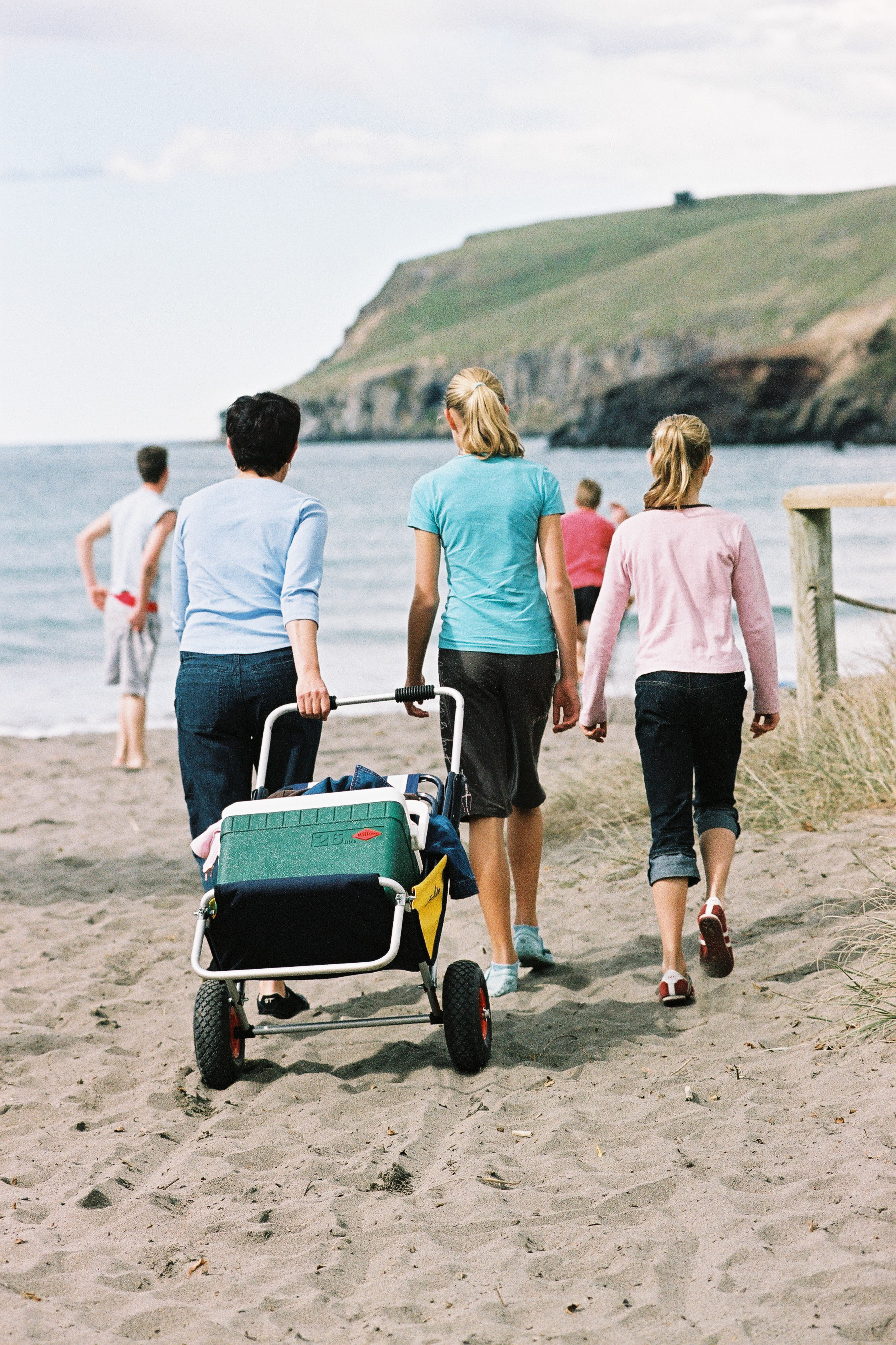 Eckla Beach Rolly in Blau/Gelb mit pannensicherer Bereifung, mit Sonnendach 55530 Eckla Beach Rolly in Blau/Gelb mit pannensicherer Bereifung, mit Sonnendach 55530
