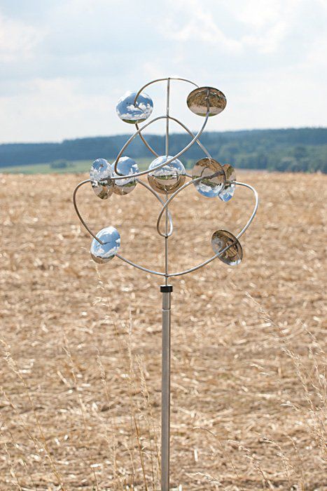 Edelstahl Windspiel Galaxy ST 50 x 40 cm inkl. Stab ca. 150 cm OW2615 Edelstahl Windspiel Galaxy ST 50 x 40 cm inkl. Stab ca. 150 cm OW2615